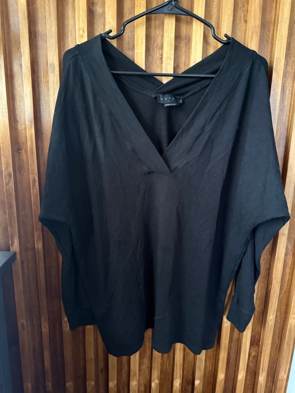HATCH The Visitor V Neck Tencel Oversized Top. 1/ Small - Picture 2 of 8